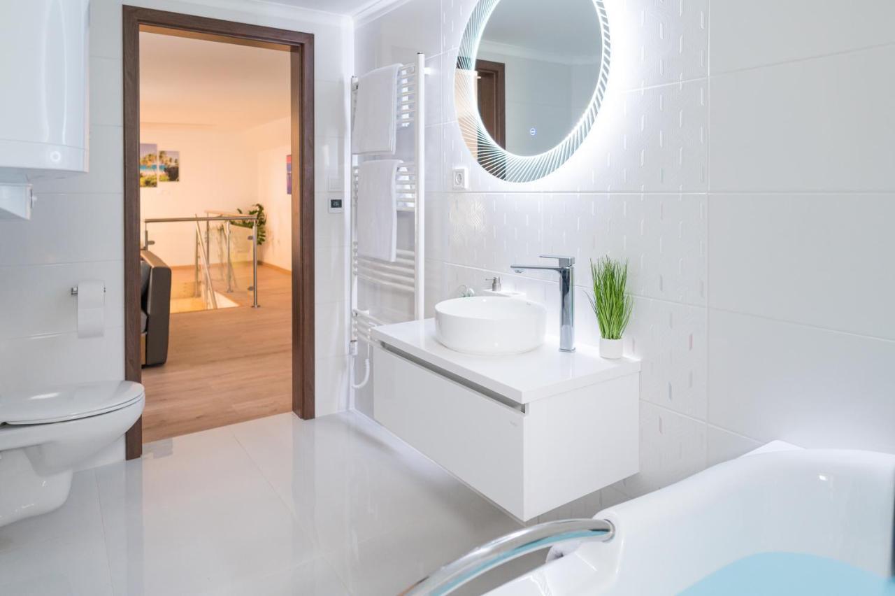 Eternity Apartmanhaz Keszthely Extérieur photo