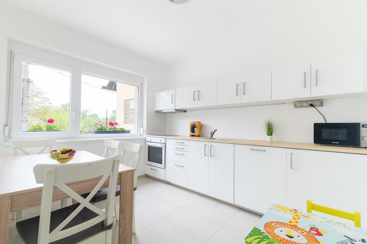 Eternity Apartmanhaz Keszthely Extérieur photo