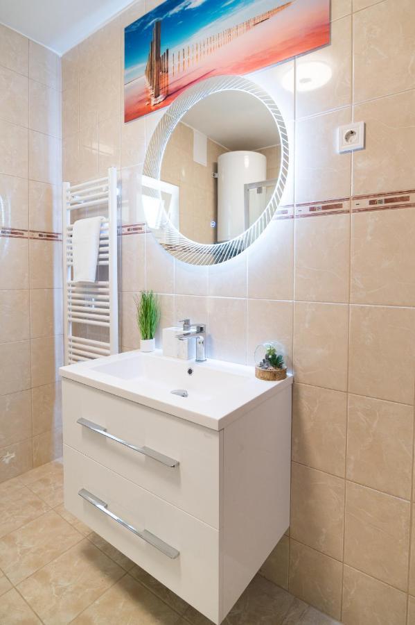 Eternity Apartmanhaz Keszthely Extérieur photo