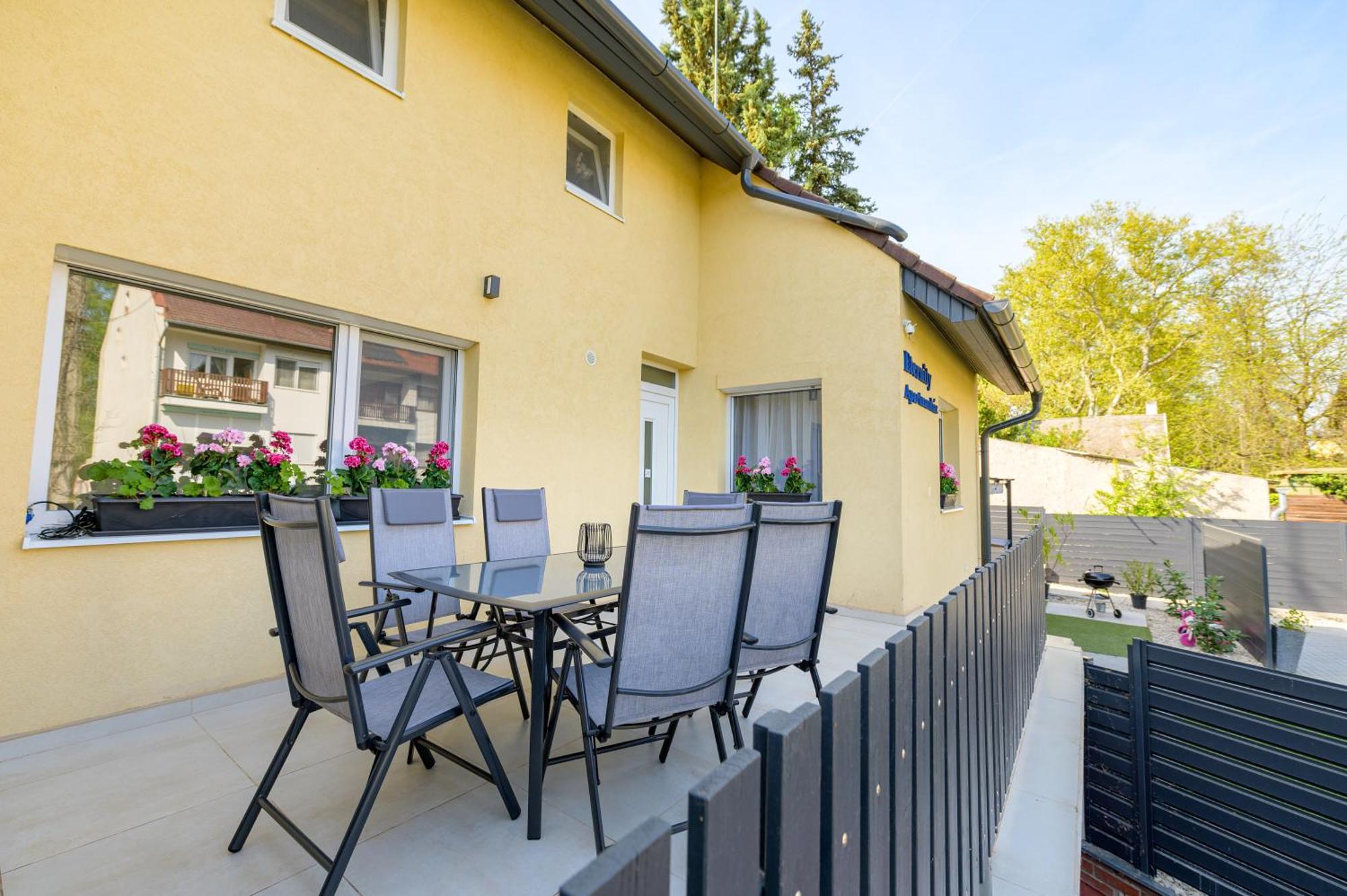 Eternity Apartmanhaz Keszthely Extérieur photo