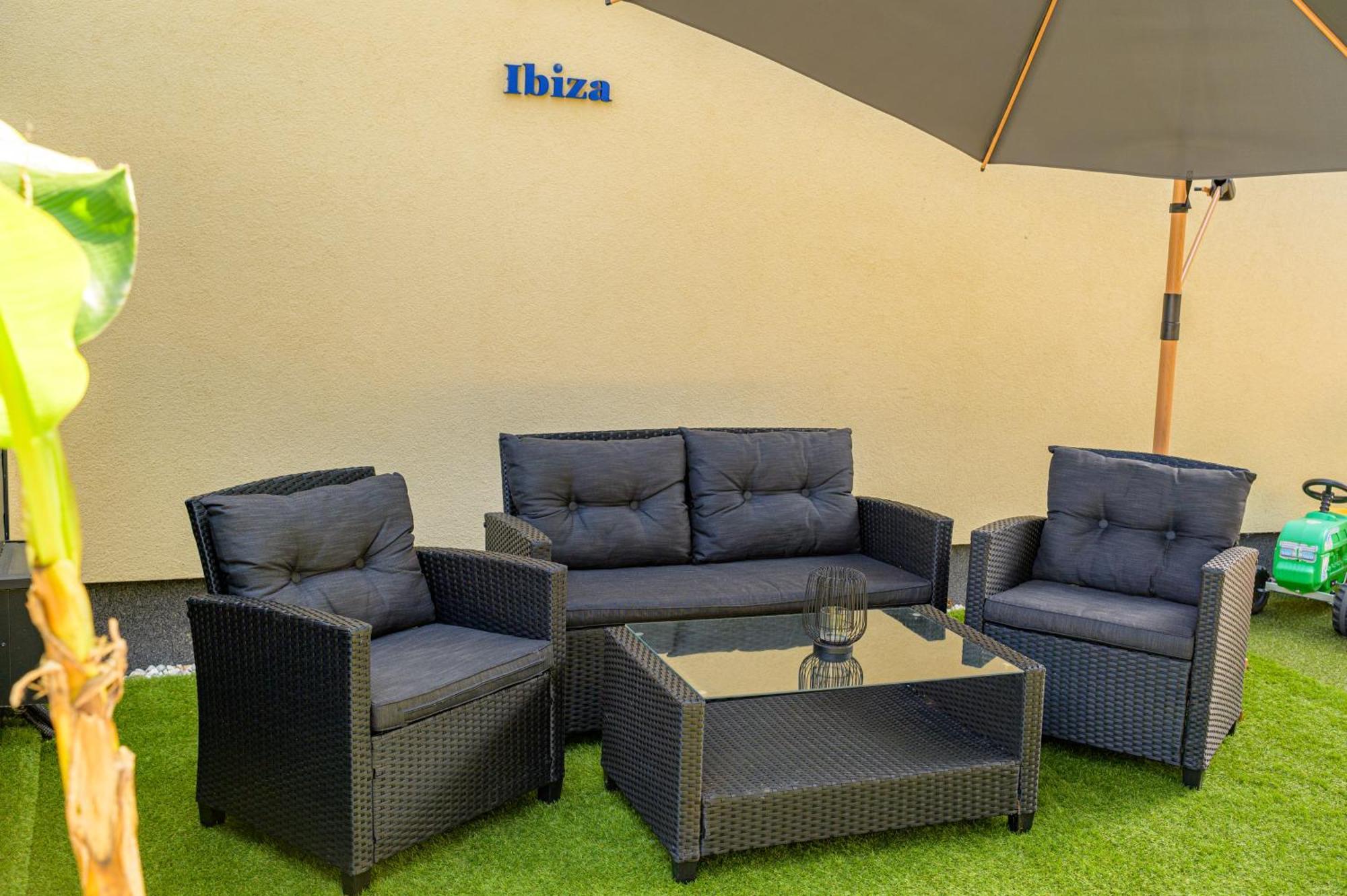 Eternity Apartmanhaz Keszthely Extérieur photo